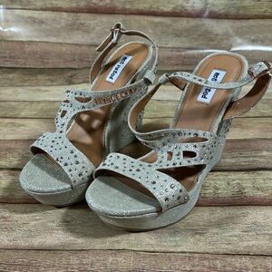 Not Rated sparkle wedges
